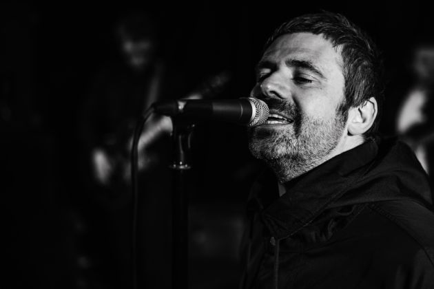 Gallery: Away'sis Ultimate Oasis Tribute Band