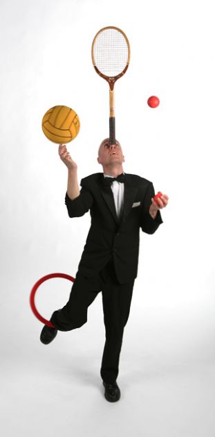 Gallery: Ian The Gentleman Juggler