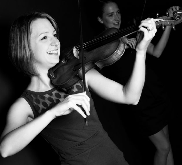 Gallery: Jennifer Violinist