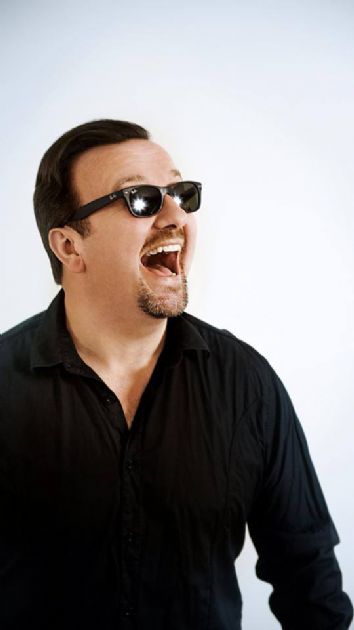 Gallery: Ricky Gervais Lookalike