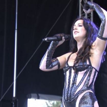 Dua Lipa Now!