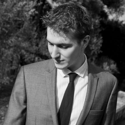 Ed Solo Guitarist